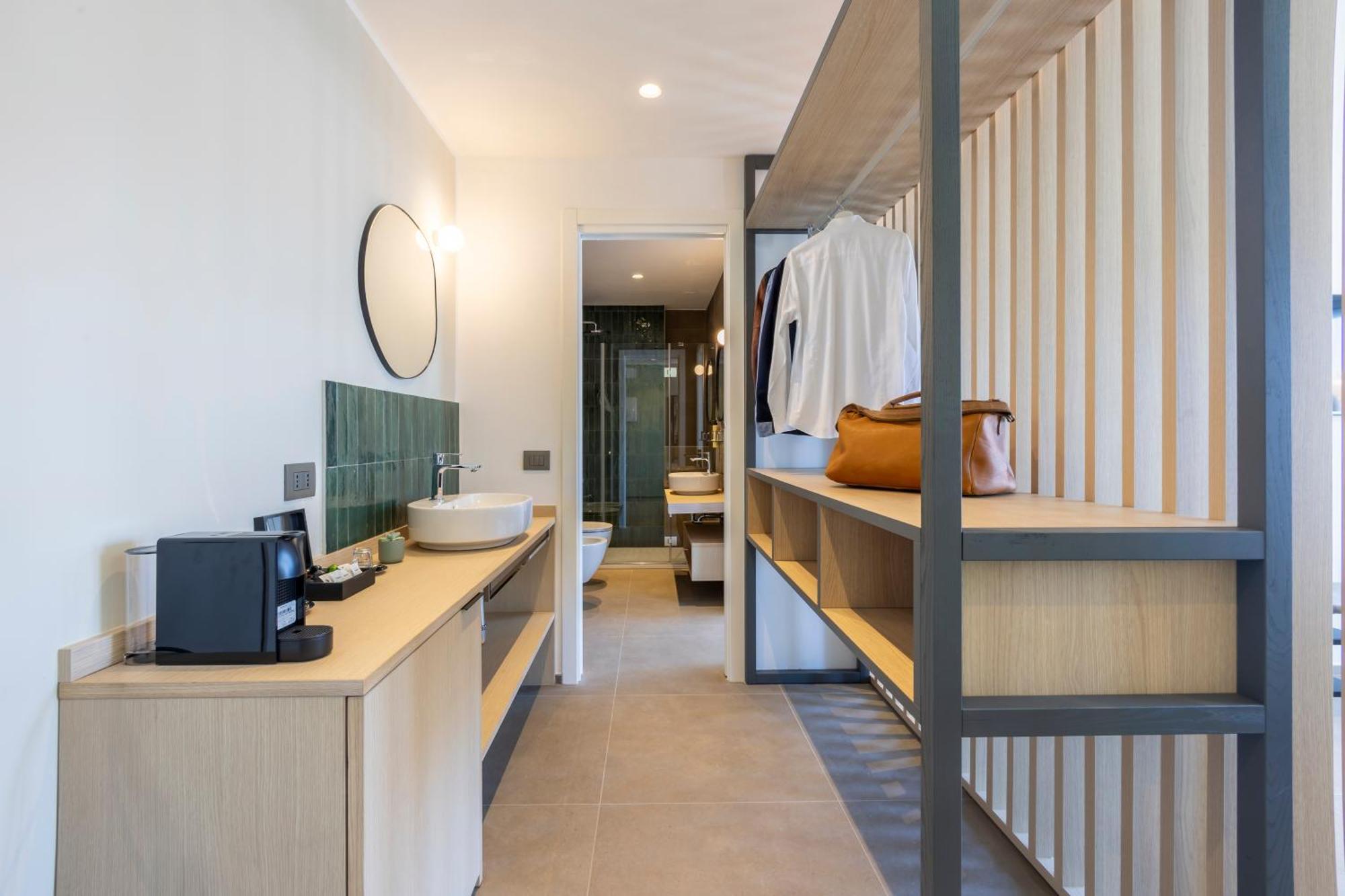 Hotel Moresco Diano Marina Bagian luar foto