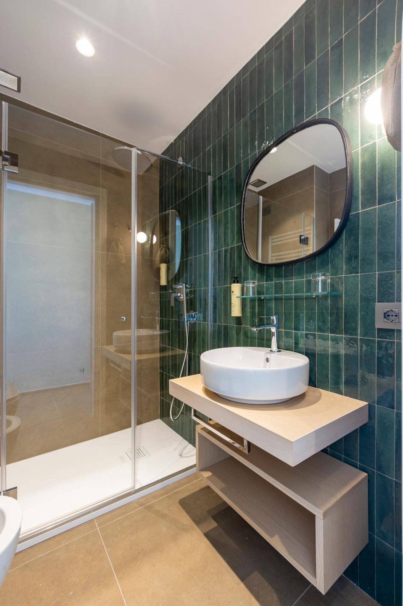 Hotel Moresco Diano Marina Bagian luar foto