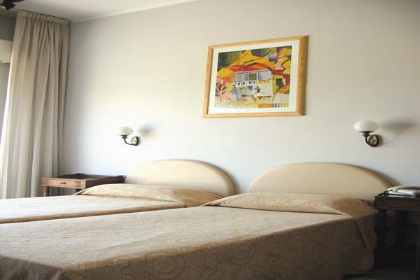 Hotel Moresco Diano Marina Bagian luar foto